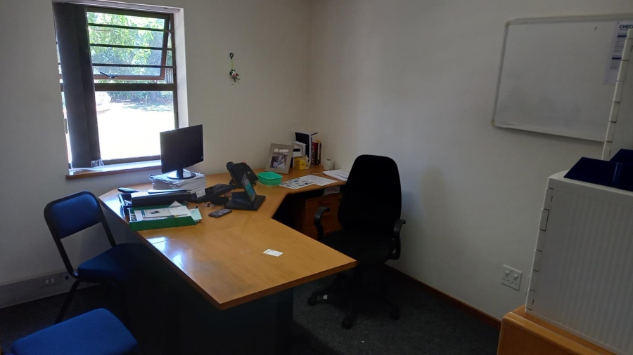 To Let commercial Property for Rent in Pinelands Western Cape